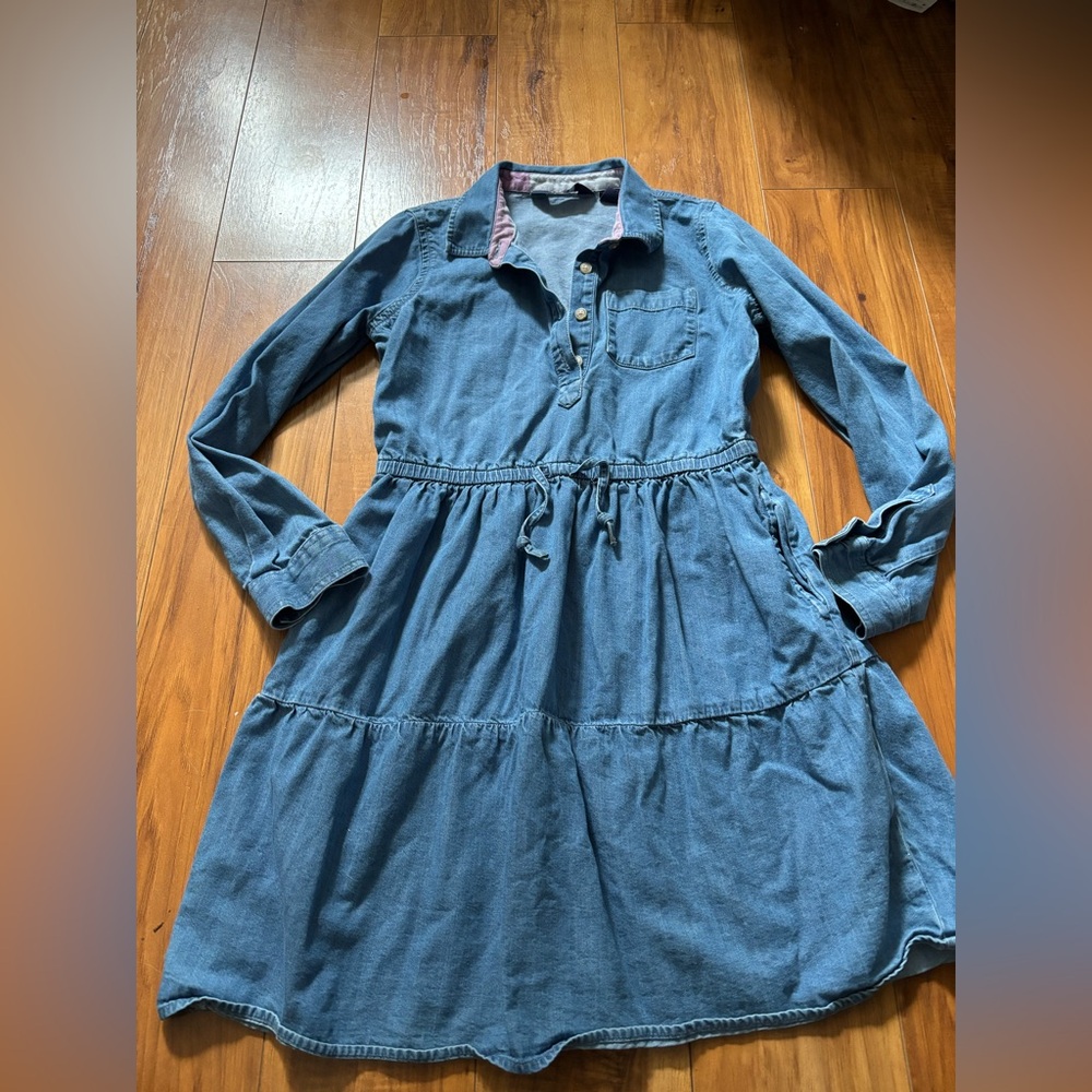 Land’s End denim dress. Size girls 8.